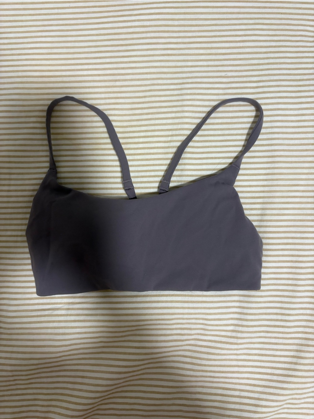 Lululemon Sports bra - Size 6